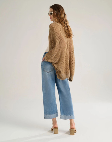 Pantalón vaquero asimétrico... 2