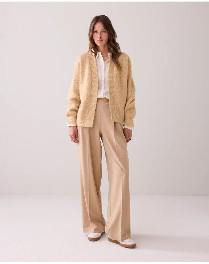 Cárdigan suave con mangas abullonadas...