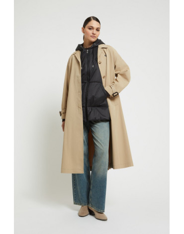 Gabardina larga con capucha...
