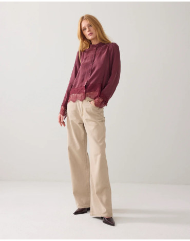 Blusa de cupro con encaje... 2