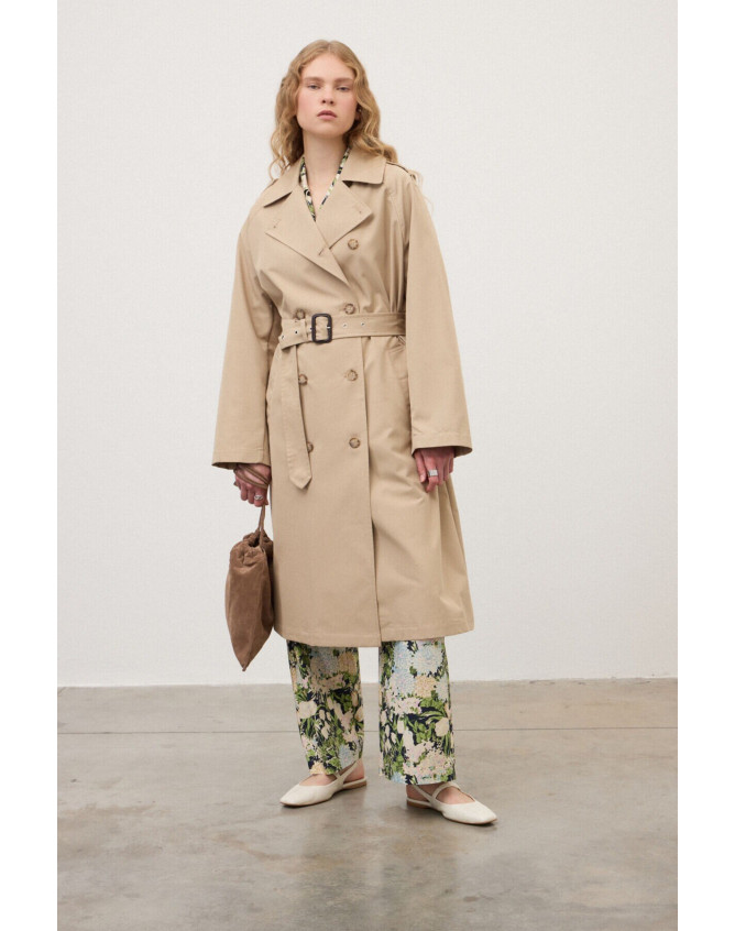 Gabardina cruzada con cinturón Ottod´ame